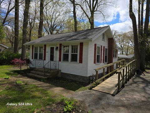 6868 Seminole Drive Coloma Charter Township Berrien MI 49038
