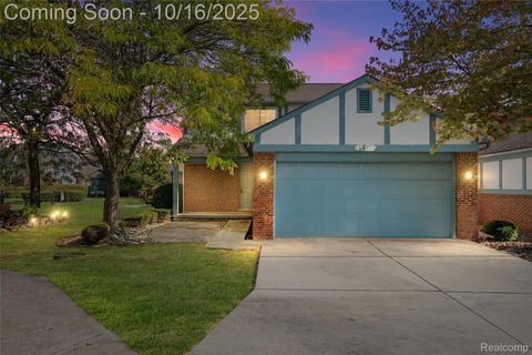 15721 Huntcliff Drive Macomb Township MI 48044