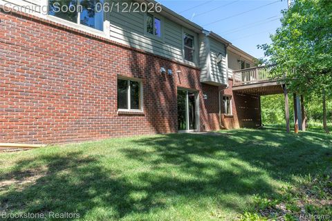 Tiny photo for 10295 Northridge Court, White Lake Charter Township, MI 48386 (MLS # 20261042069)