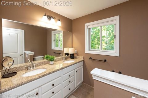 Tiny photo for 10295 Northridge Court, White Lake Charter Township, MI 48386 (MLS # 20261042069)