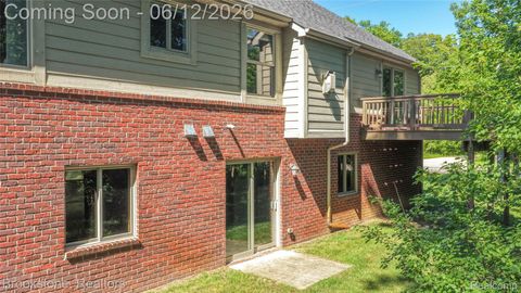 Tiny photo for 10295 Northridge Court, White Lake Charter Township, MI 48386 (MLS # 20261042069)