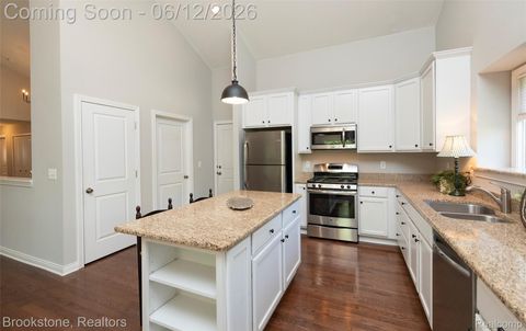 Tiny photo for 10295 Northridge Court, White Lake Charter Township, MI 48386 (MLS # 20261042069)