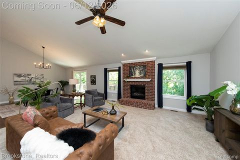 Tiny photo for 10295 Northridge Court, White Lake Charter Township, MI 48386 (MLS # 20261042069)