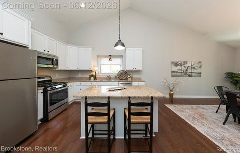 Tiny photo for 10295 Northridge Court, White Lake Charter Township, MI 48386 (MLS # 20261042069)