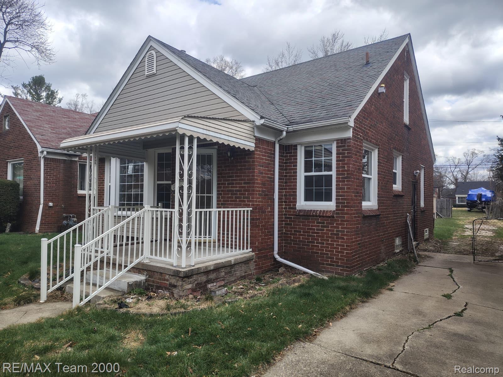 18330 Warwick Street