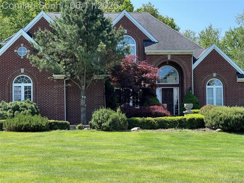 371 Baintree Boulevard Brighton Township MI 48114