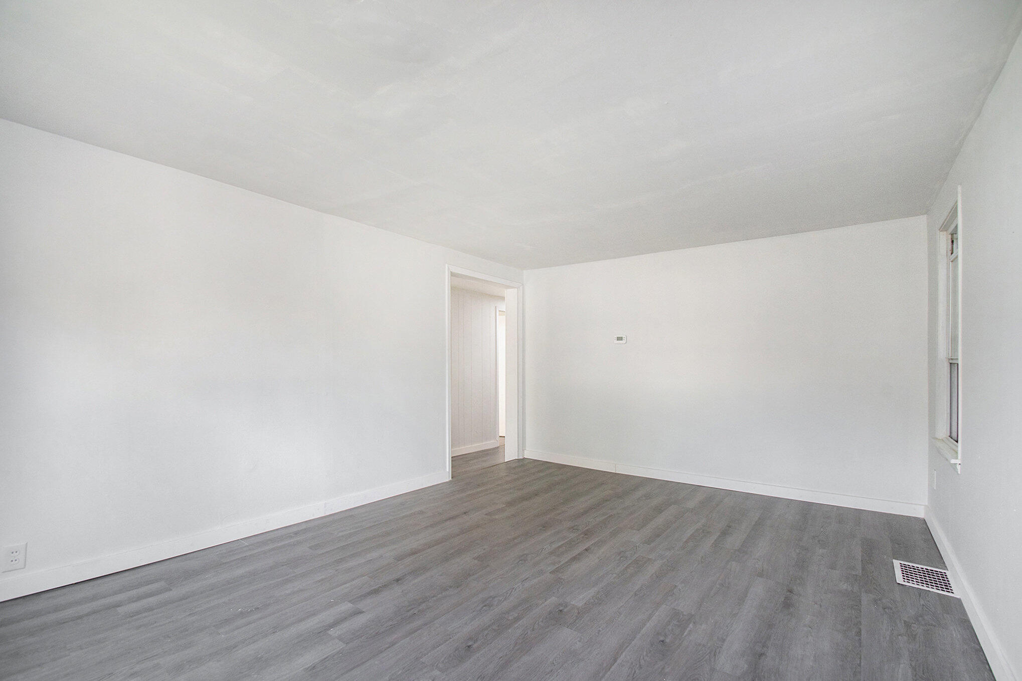 1638 Superior Street