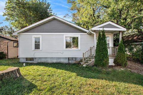 1638 Superior Street Niles City MI 49120