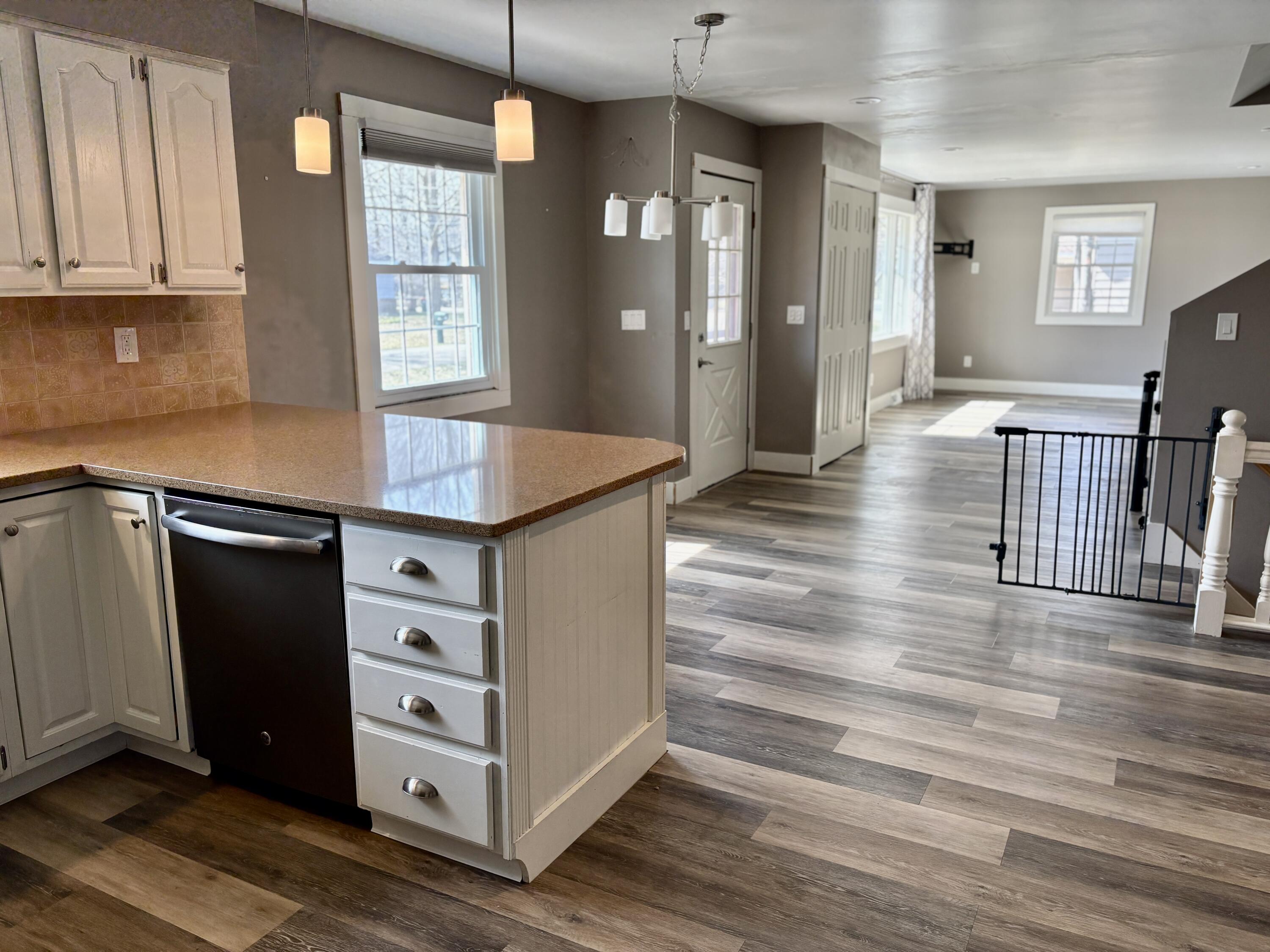 1324 Crandall Avenue