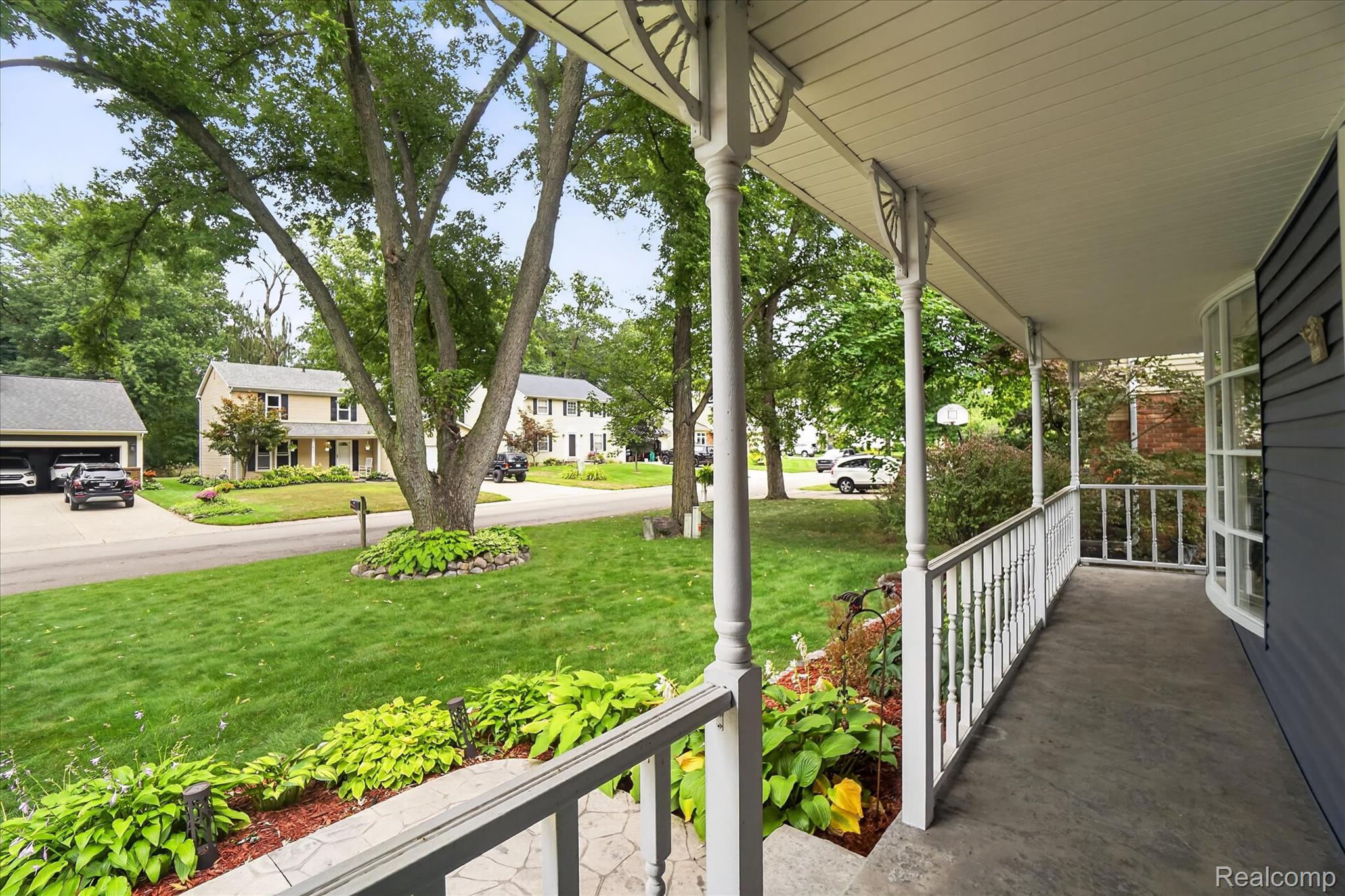 1540 Chanticlair Circle