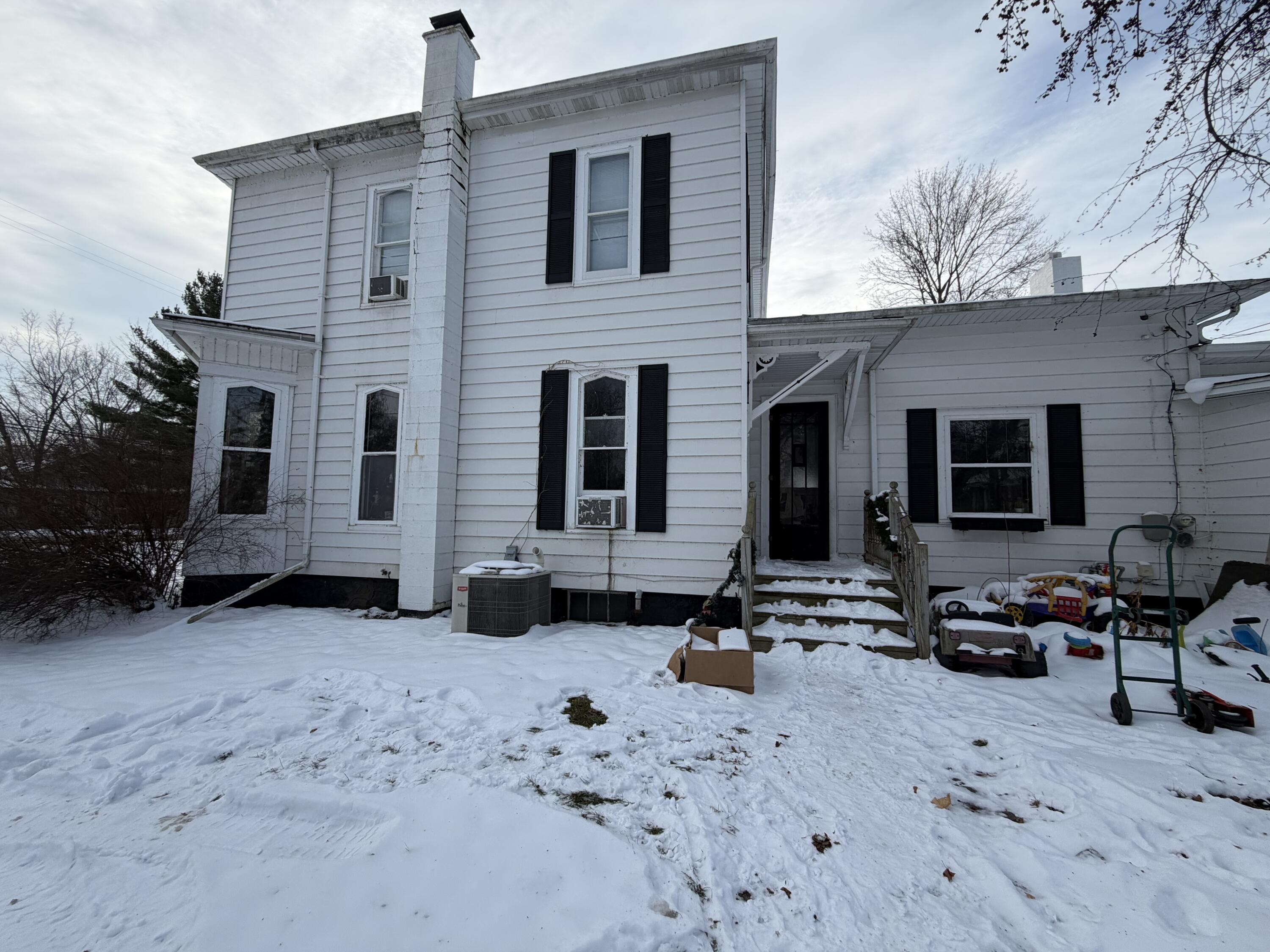 235 N Nottawa Street