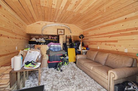 Tiny photo for 660 W Walton Boulevard, Pontiac City, MI 48340 (MLS # 20261015567)