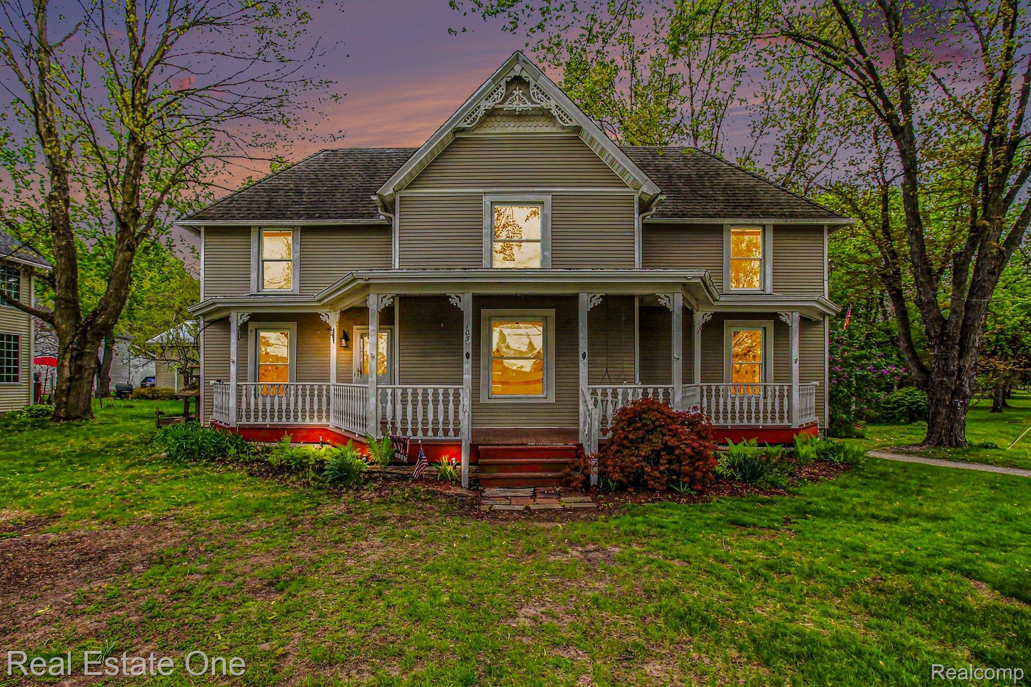 103 Stockbridge Street