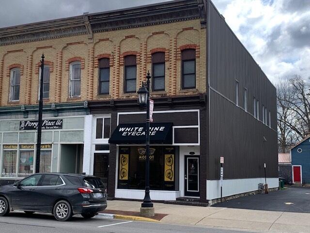 88 N Main Street NE