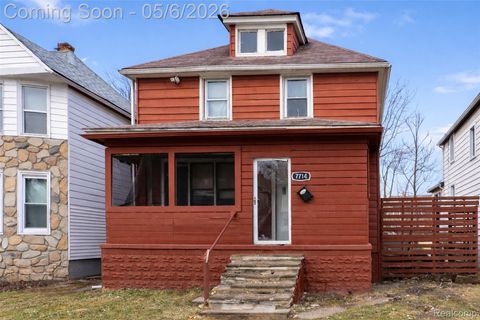 7714 E Canfield Street Detroit City MI 48214