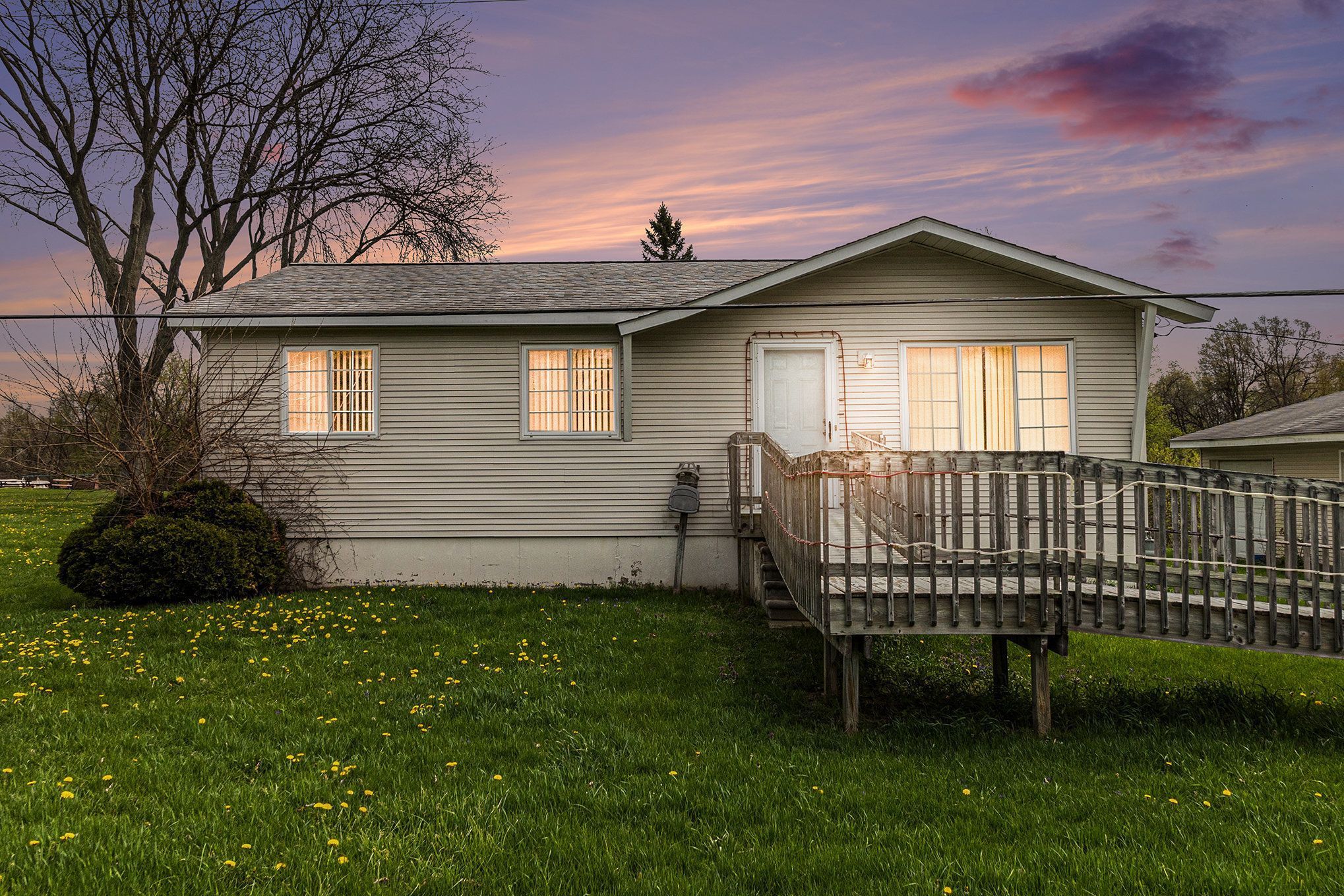 942 S DUCK LAKE Road