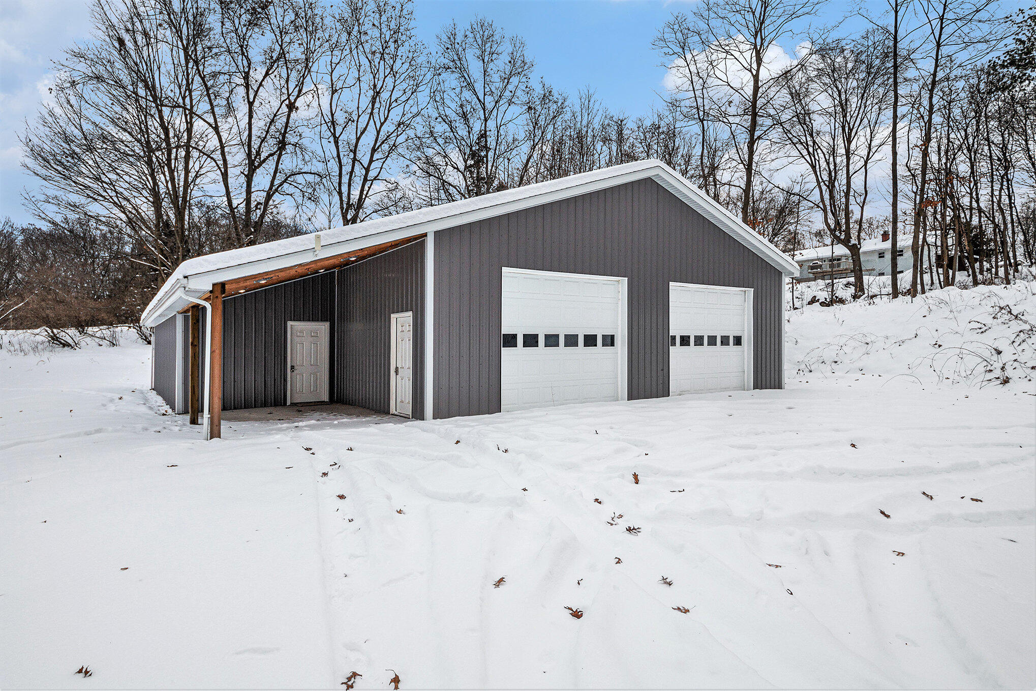 8420 Je Ne Be Drive NE