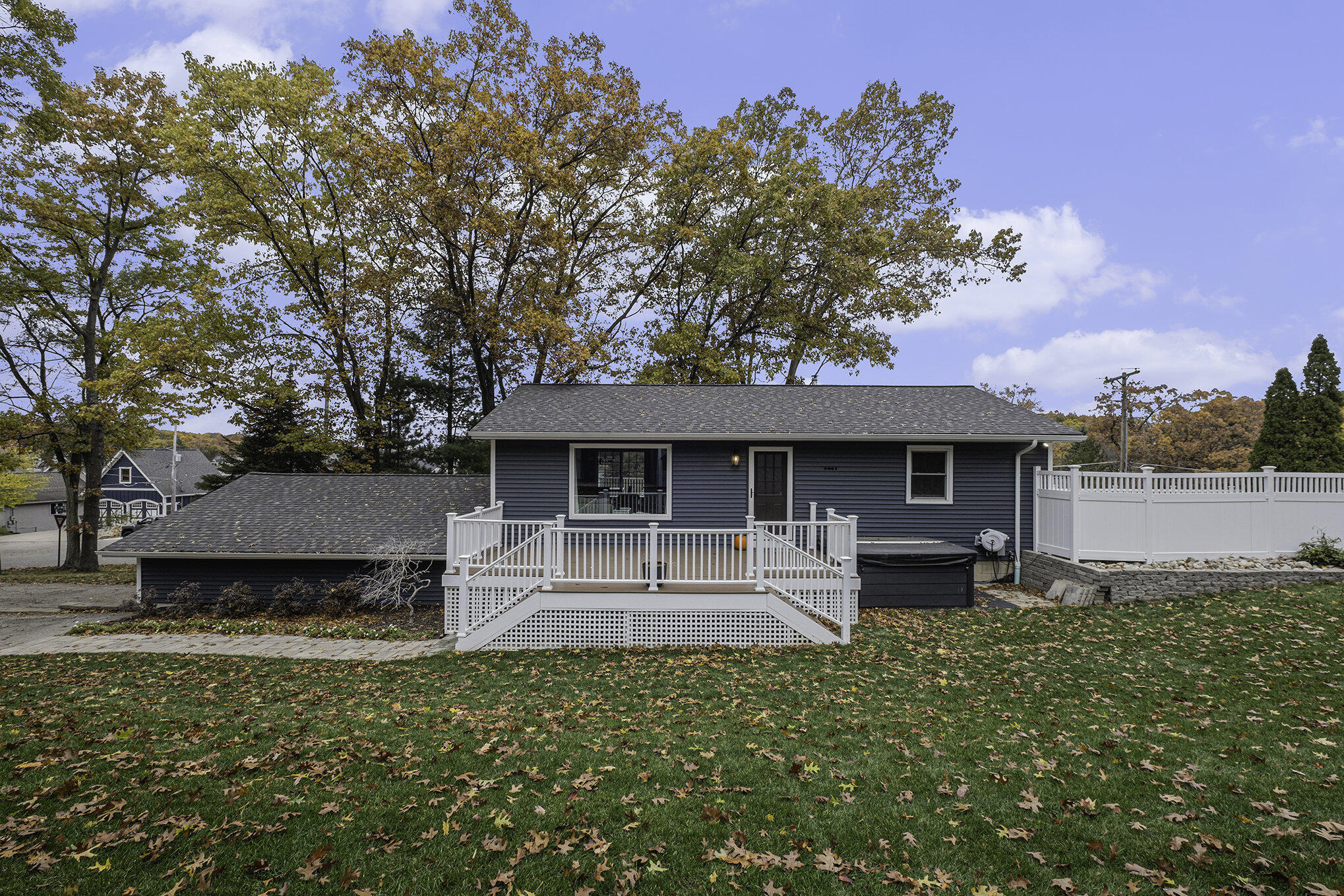 8420 Je Ne Be Drive NE