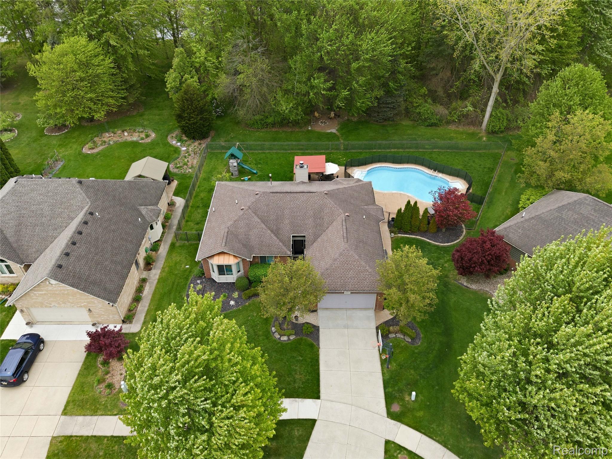 49371 Deerfield Park