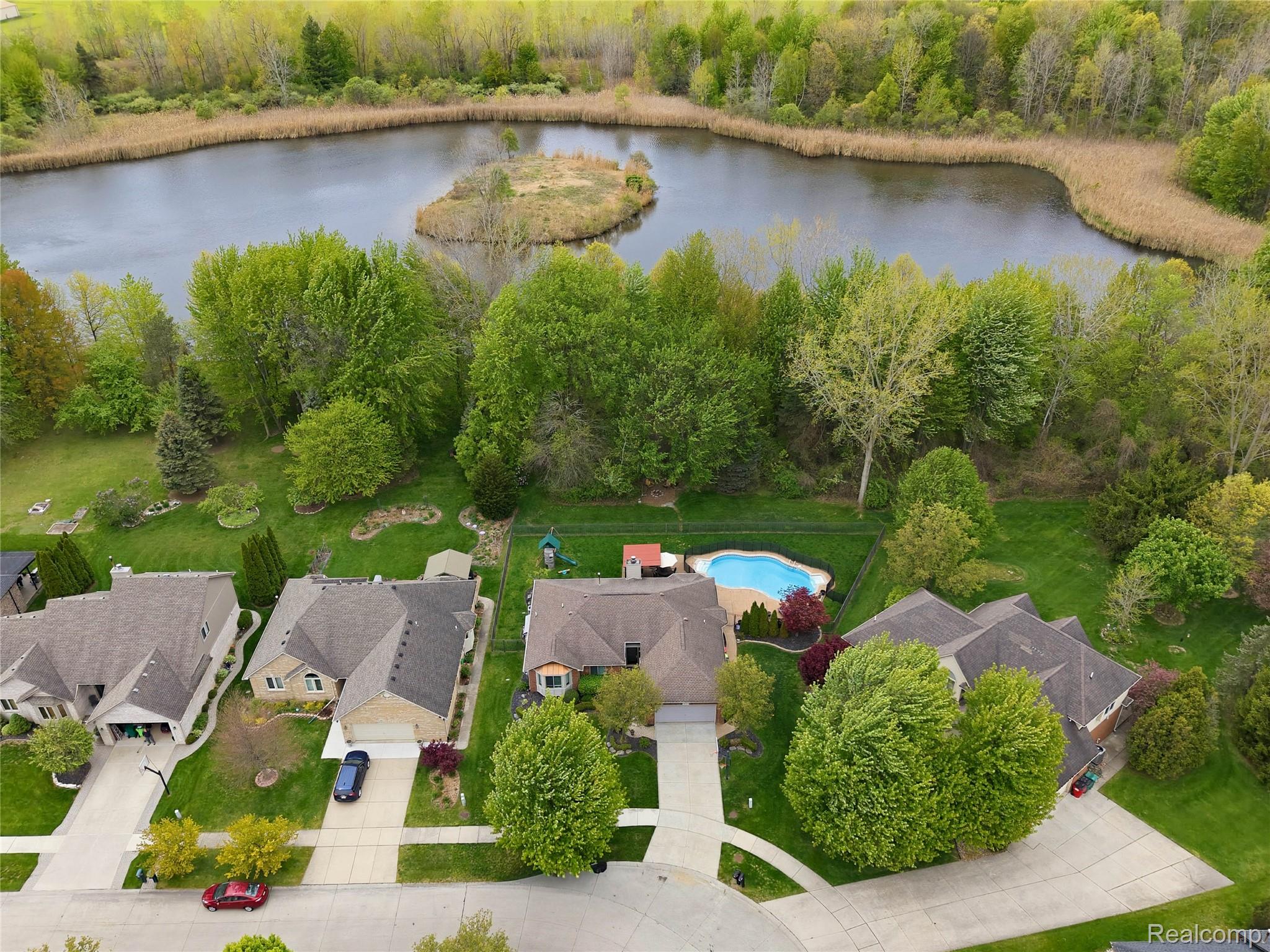 49371 Deerfield Park
