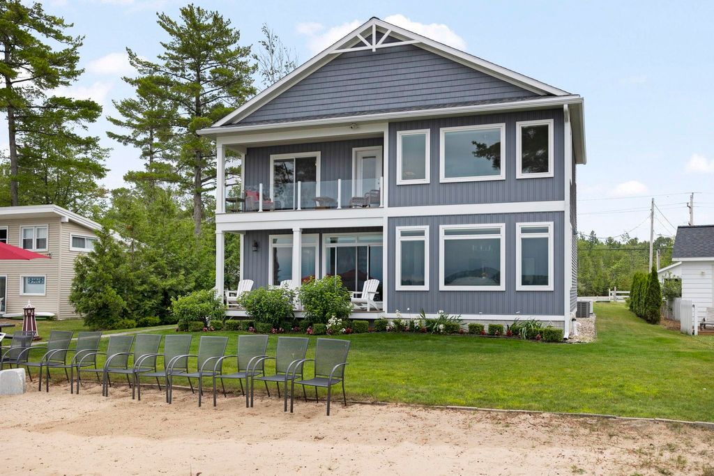 listing image 79