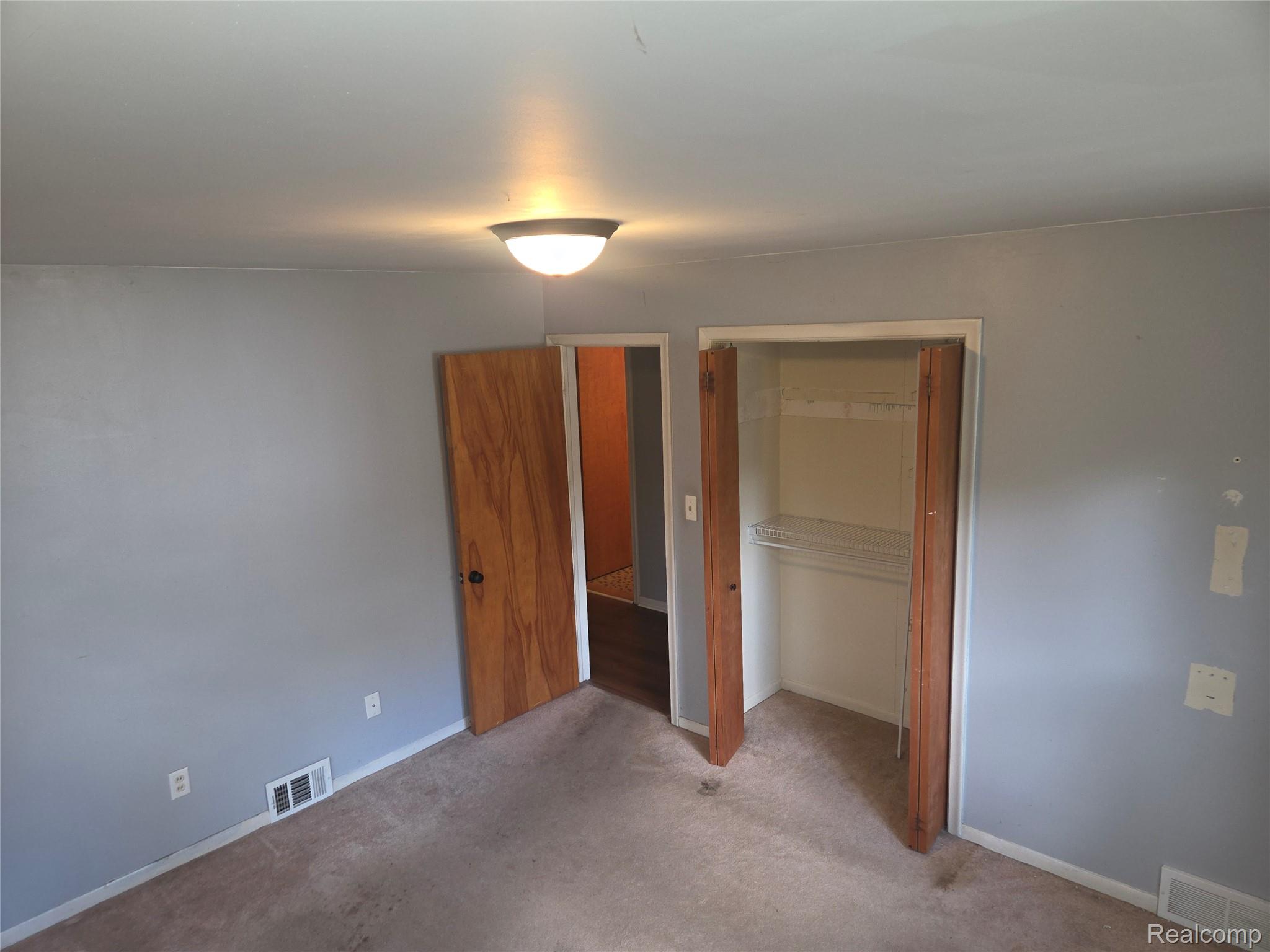 28350 Thorny Brae Road