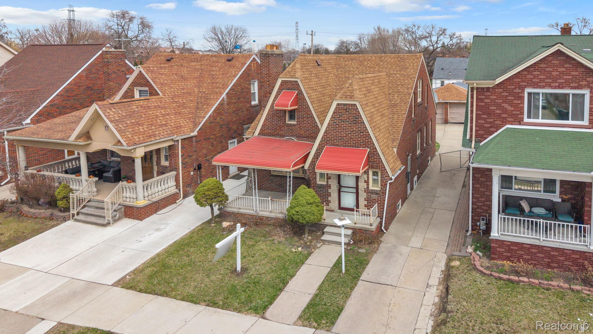 6120 MIDDLESEX Street