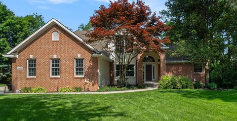 9503 Rolling Greens Drive Hamburg Township MI 48169