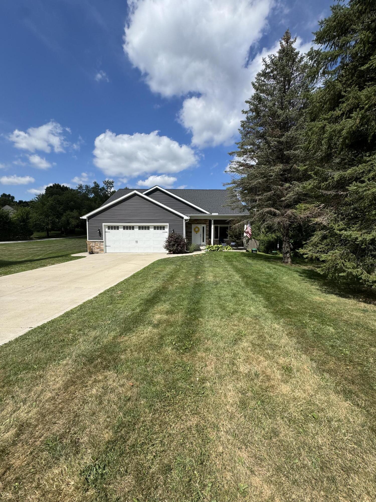 5818 Flemings Lake Road