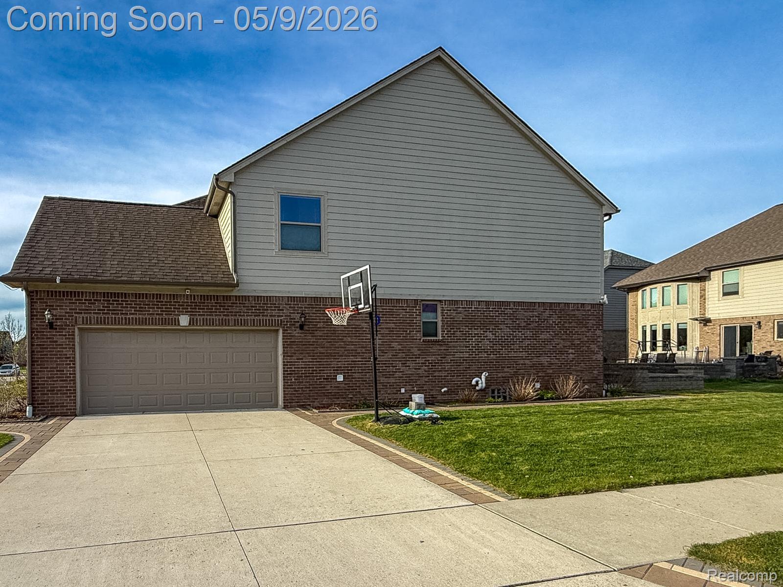 3559 Birchmount Drive