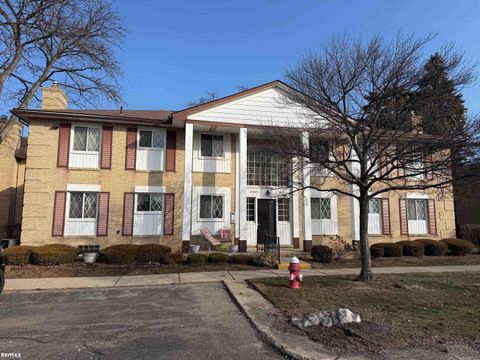 29225 Hayes Road Warren City MI 48088