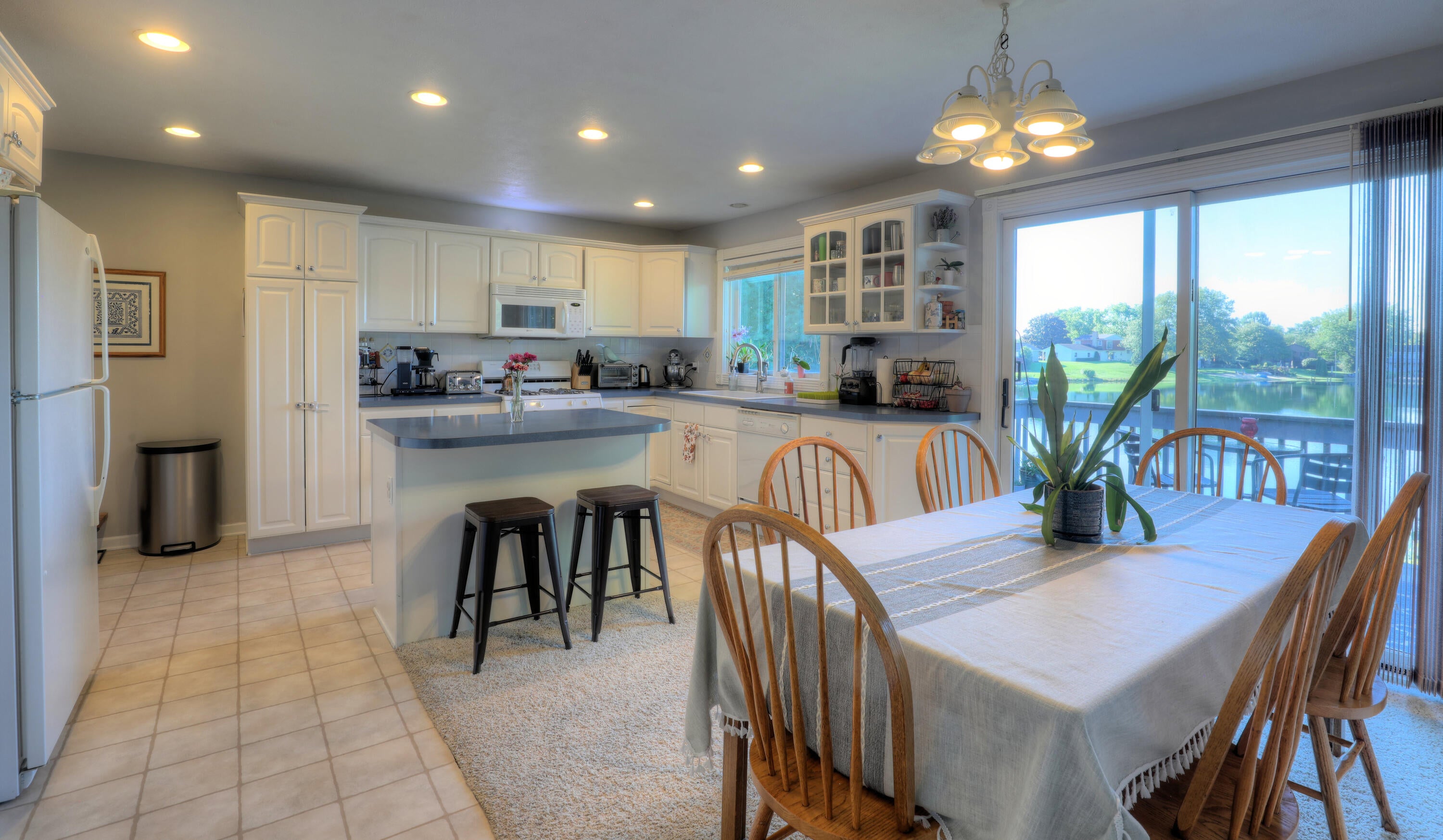 142 Sunnybrook Drive SW