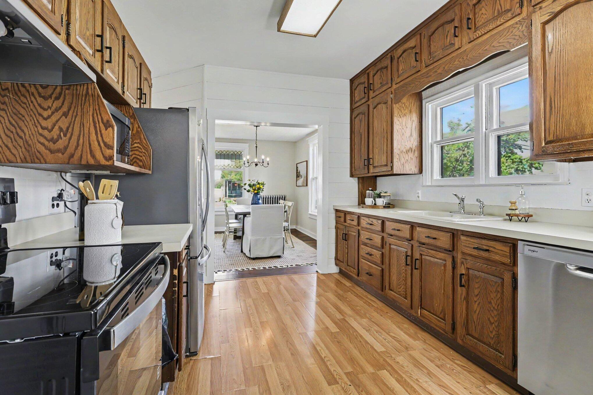 1368 W Lemon Creek