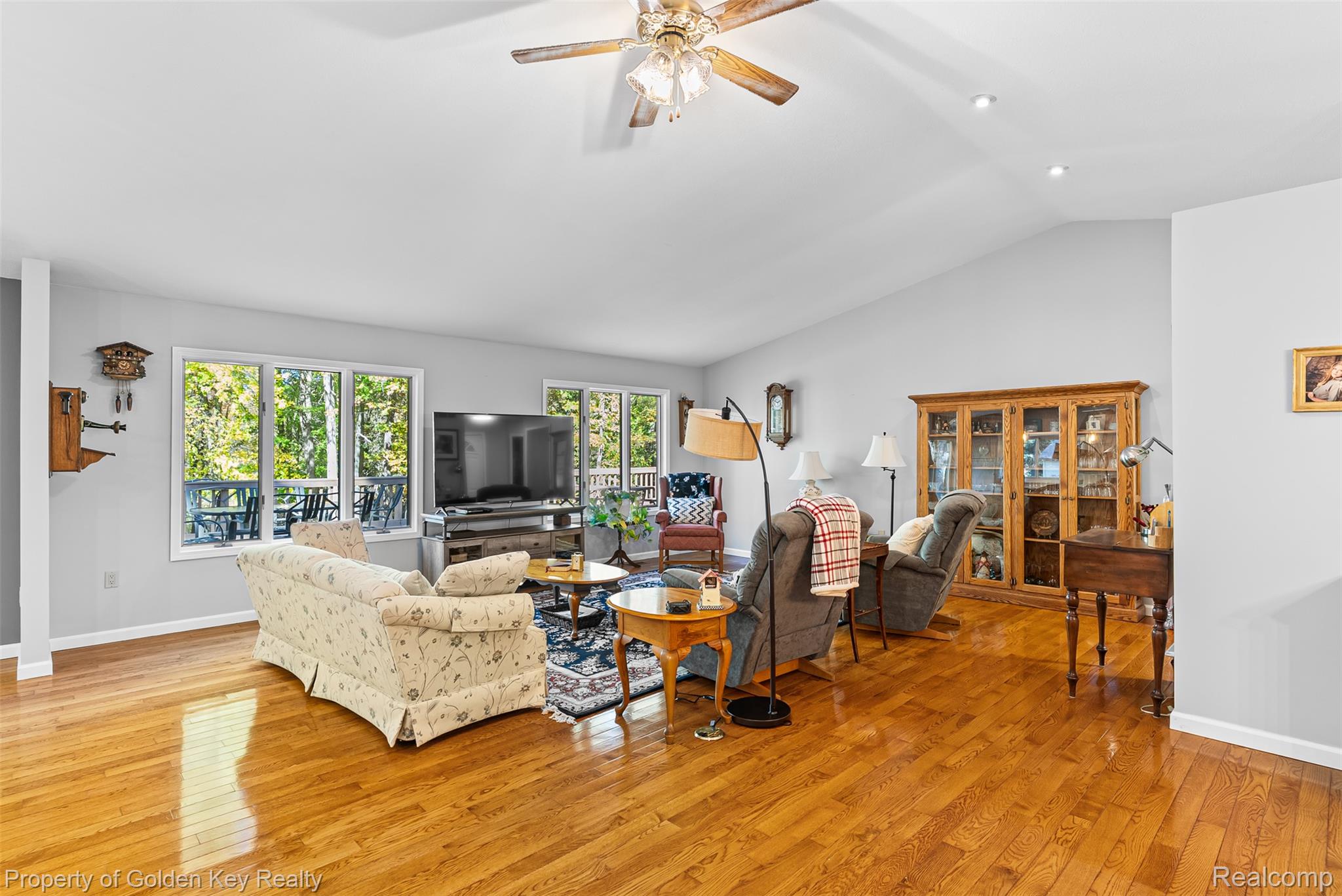 2551 Pardee Road