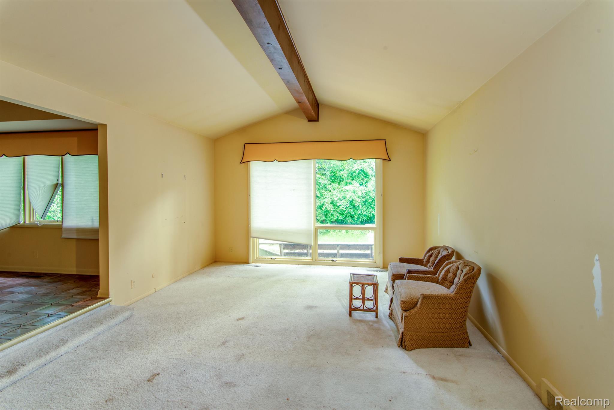 2618 PINETREE Drive