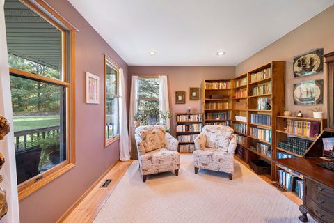 A home in IndependenceCharterTownship_Oakland