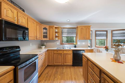 A home in IndependenceCharterTownship_Oakland
