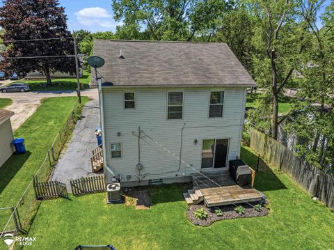 Tiny photo for 6428 Saline Drive, Waterford Charter Township, MI 48329 (MLS # 5050209273)