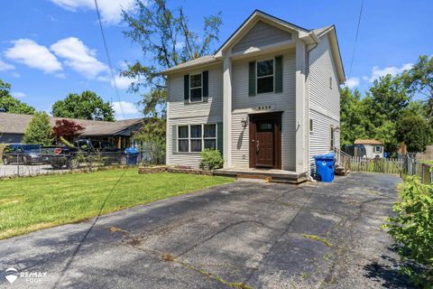 Tiny photo for 6428 Saline Drive, Waterford Charter Township, MI 48329 (MLS # 5050209273)