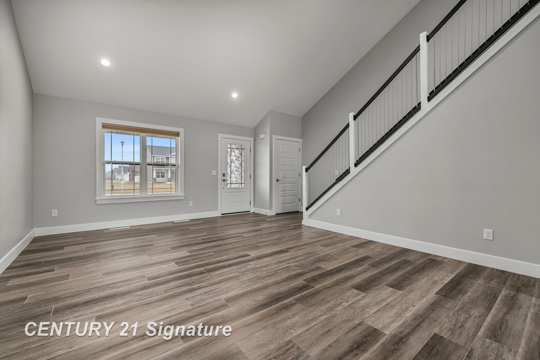 9160 Brook Hollow Lane