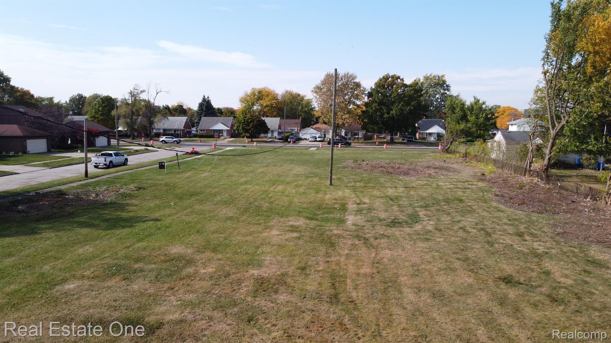 6154 N INKSTER RD