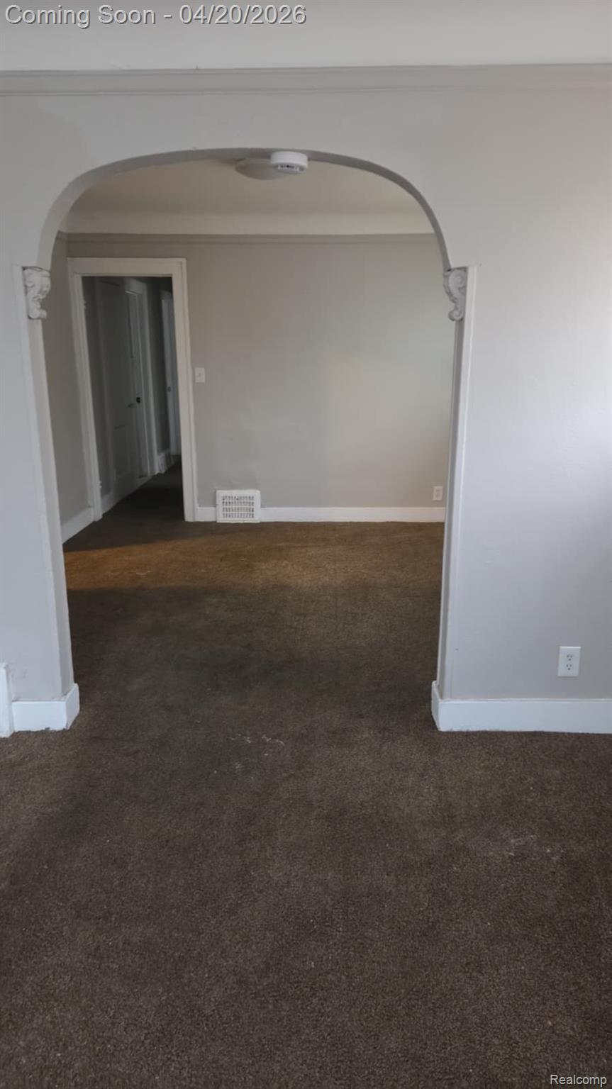 13526 La Salle Boulevard