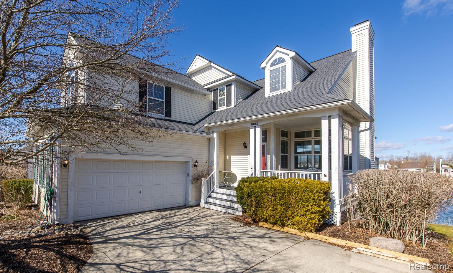 1004 Island Lake Drive