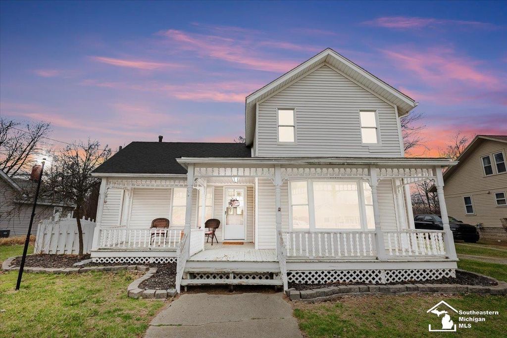 listing image 0