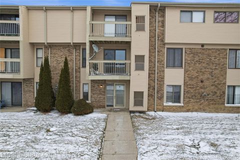 30475 W 14 Mile Road 77 Farmington Hills City MI 48334