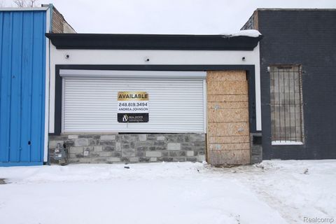 14939 Meyers Road Detroit City MI 48227