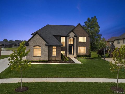 Photo of 16199 VIA COLICO, Macomb Township, MI 48042 (MLS # 20261030381)