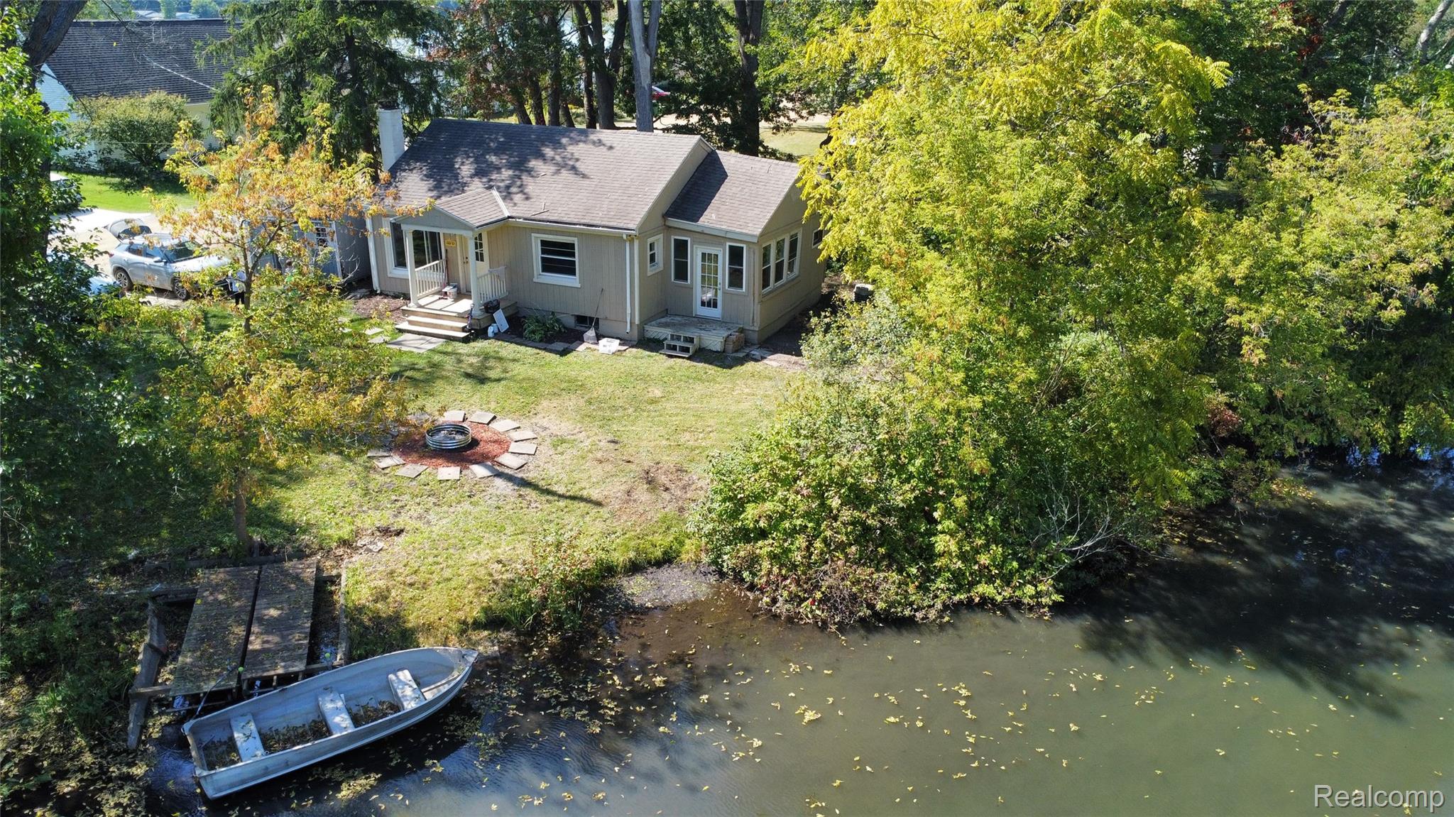 11639 Island Court
