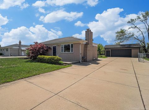 13658 Bernice Avenue Warren City Macomb MI 48089