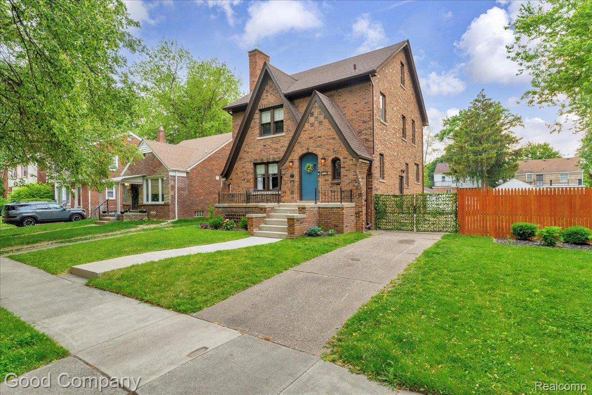 14535 Ashton Road